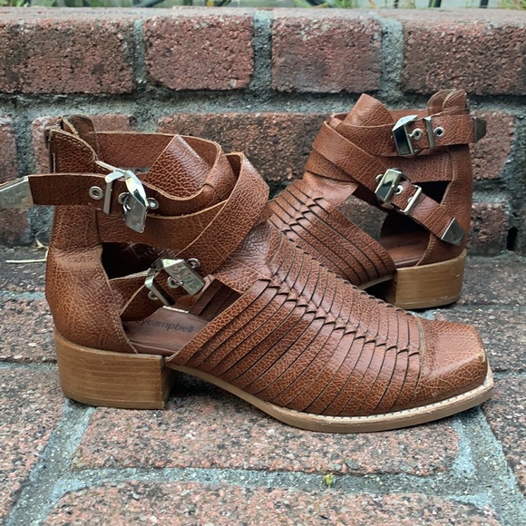 Jeffrey Campbell Stinson cutout ankle boots - Picture 2 of 13